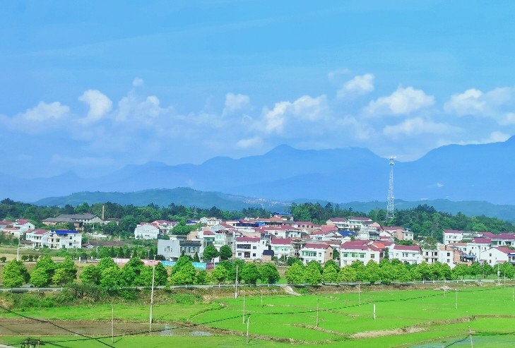 新农村新景像-新湖南