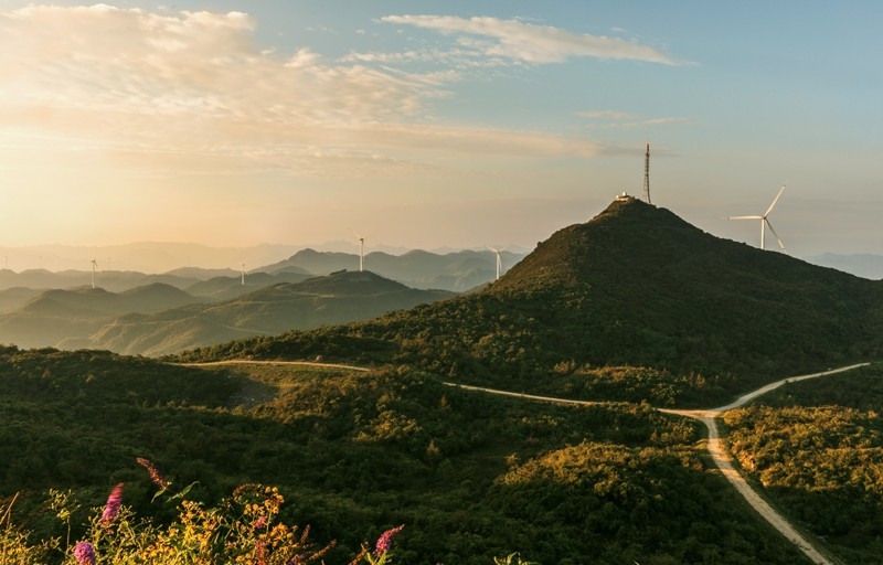 羊峰山晨韵