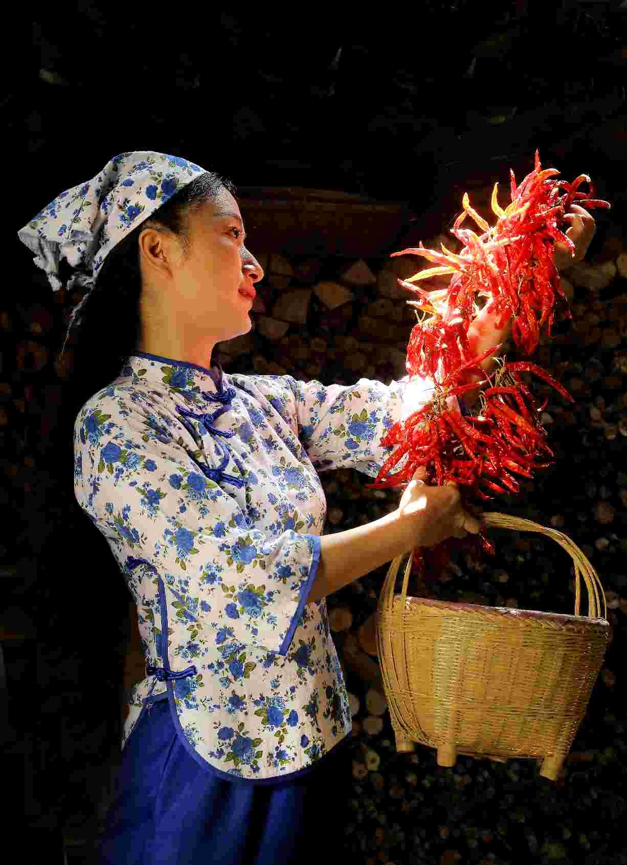 新农村女性